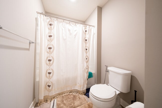 Building Photo - 18362 Greenstone Way