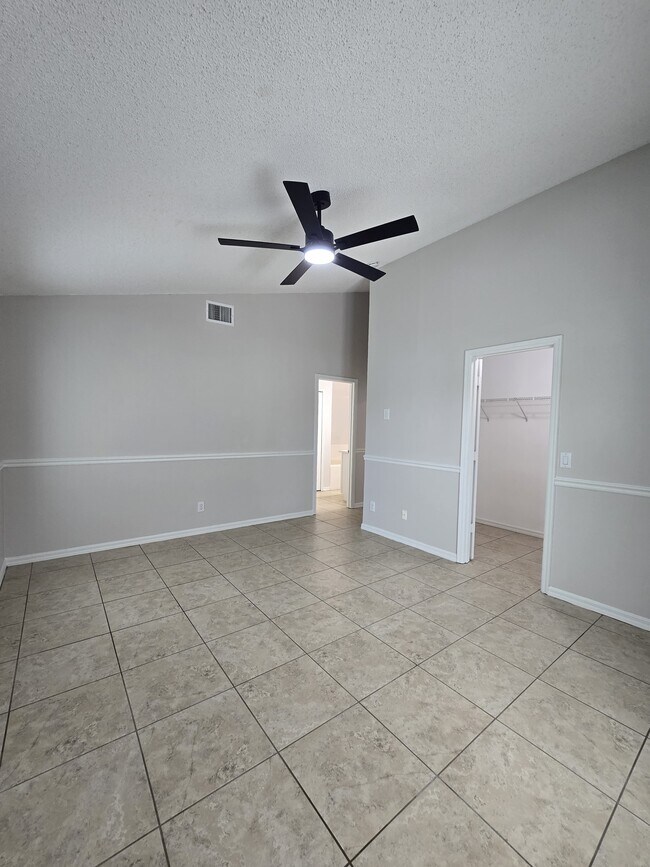 Building Photo - 14528 Kristenright Ln
