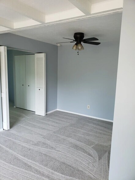 Building Photo - 1675 Cedarwood Dr