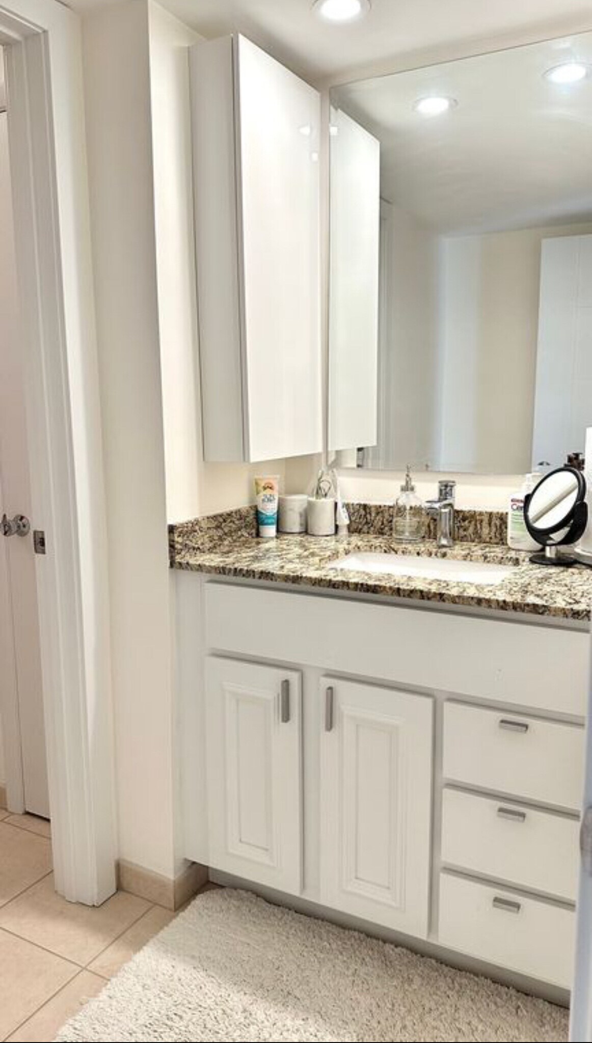 Building Photo - 190 S Wood Dale Rd