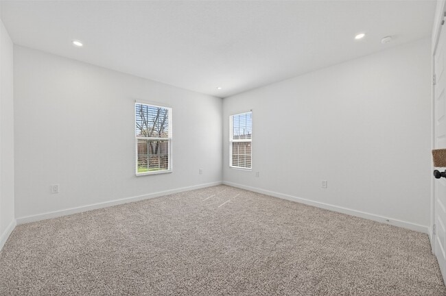 Building Photo - 2202 Alabama St