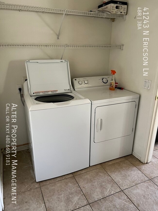 Building Photo - 41243 N Ericson Ln