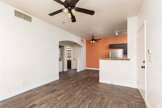 Building Photo - 4960 Harrison Dr