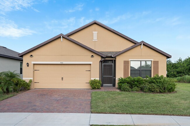 Primary Photo - 760 Remington Green Dr SE