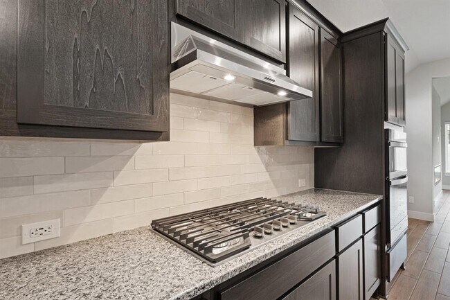 Building Photo - 10719 River Walk Dr