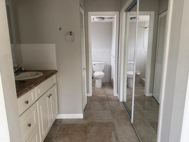 Building Photo - 325 Ocean Breeze