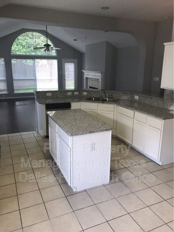 Building Photo - 6208 Bowin Dr