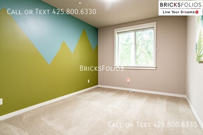 Building Photo - 16200 NE 30th St