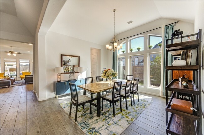 Building Photo - 6027 Painted Plains Ln