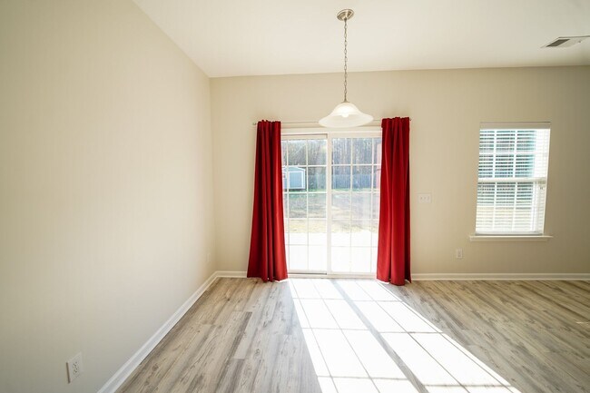 Building Photo - Available Soon!