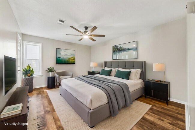 Building Photo - 1030 Crossroads Dr