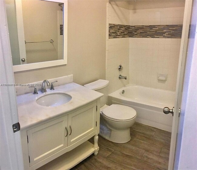 Building Photo - 2445 NW 33rd St