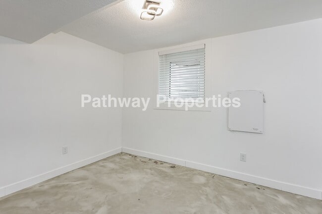 Building Photo - 1330 S 1100 E