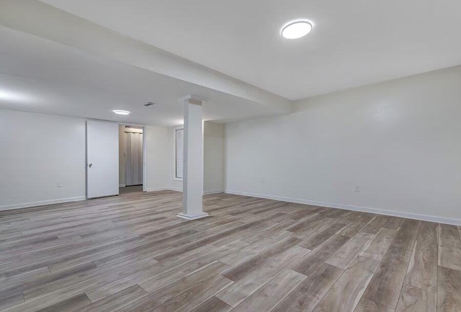 Building Photo - 7108 Ruthgreen Rd