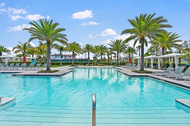 Building Photo - 12514 Gross Pointe Dr