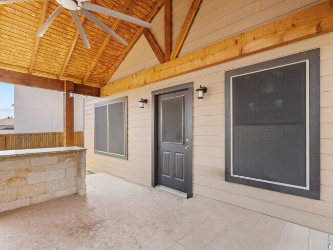 Building Photo - 5618 Lone Star Lp