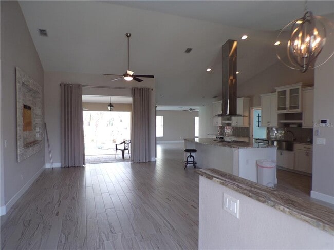 Building Photo - 4942 Ariton Rd