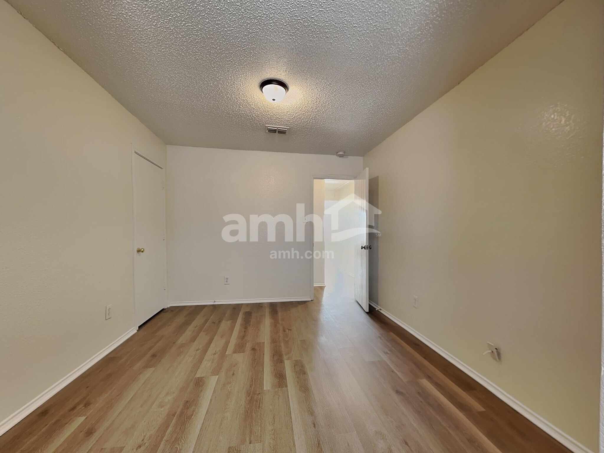 Building Photo - 108 Quail Meadows Ln