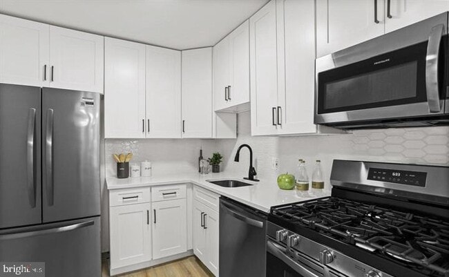 Building Photo - 10580 Cross Fox Ln