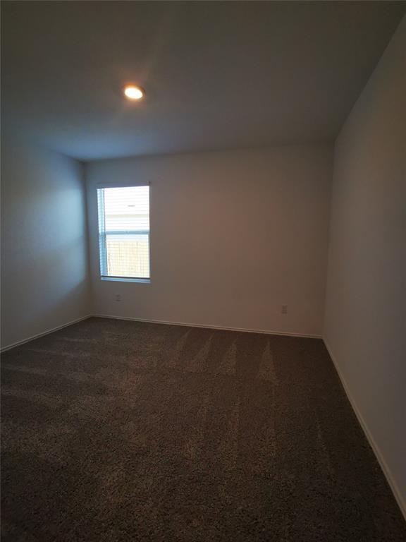 Building Photo - 101 Red Buckeye St