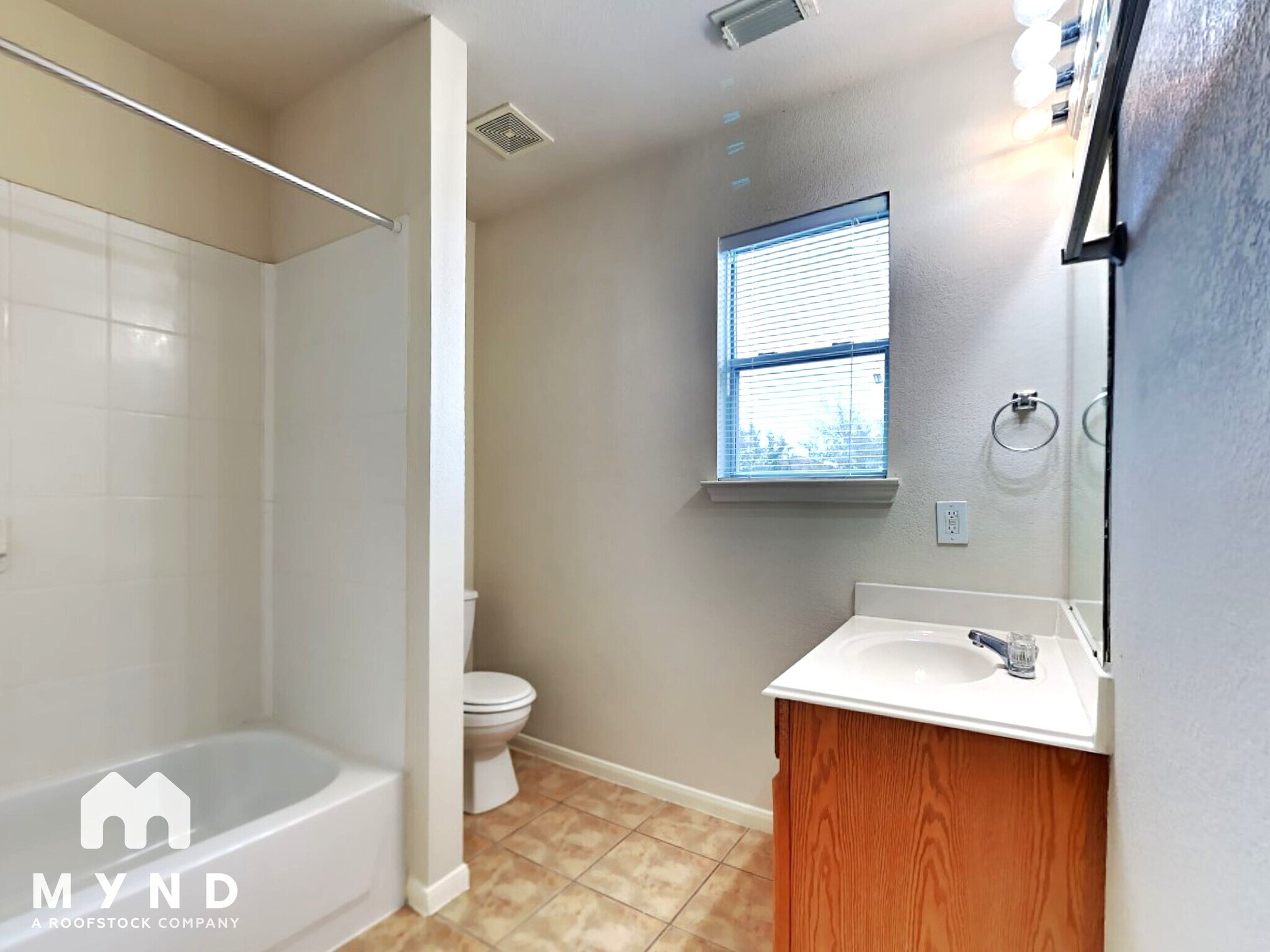 Building Photo - 3522 Red Meadows Dr