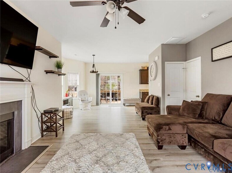 Building Photo - 13542 Green Spire Ct