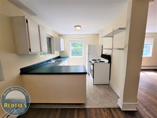 Building Photo - 229 Windy Dr