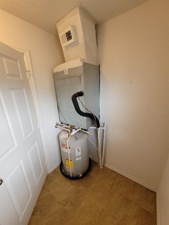 Building Photo - 36137 Lake Chase Blvd