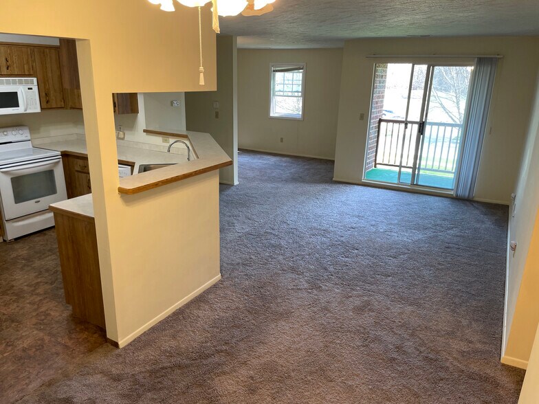Building Photo - 1150 Tollis Pky