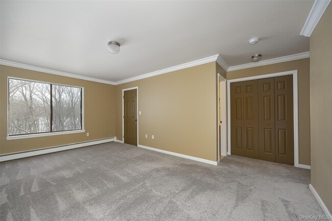 Building Photo - 3 Hook Rd