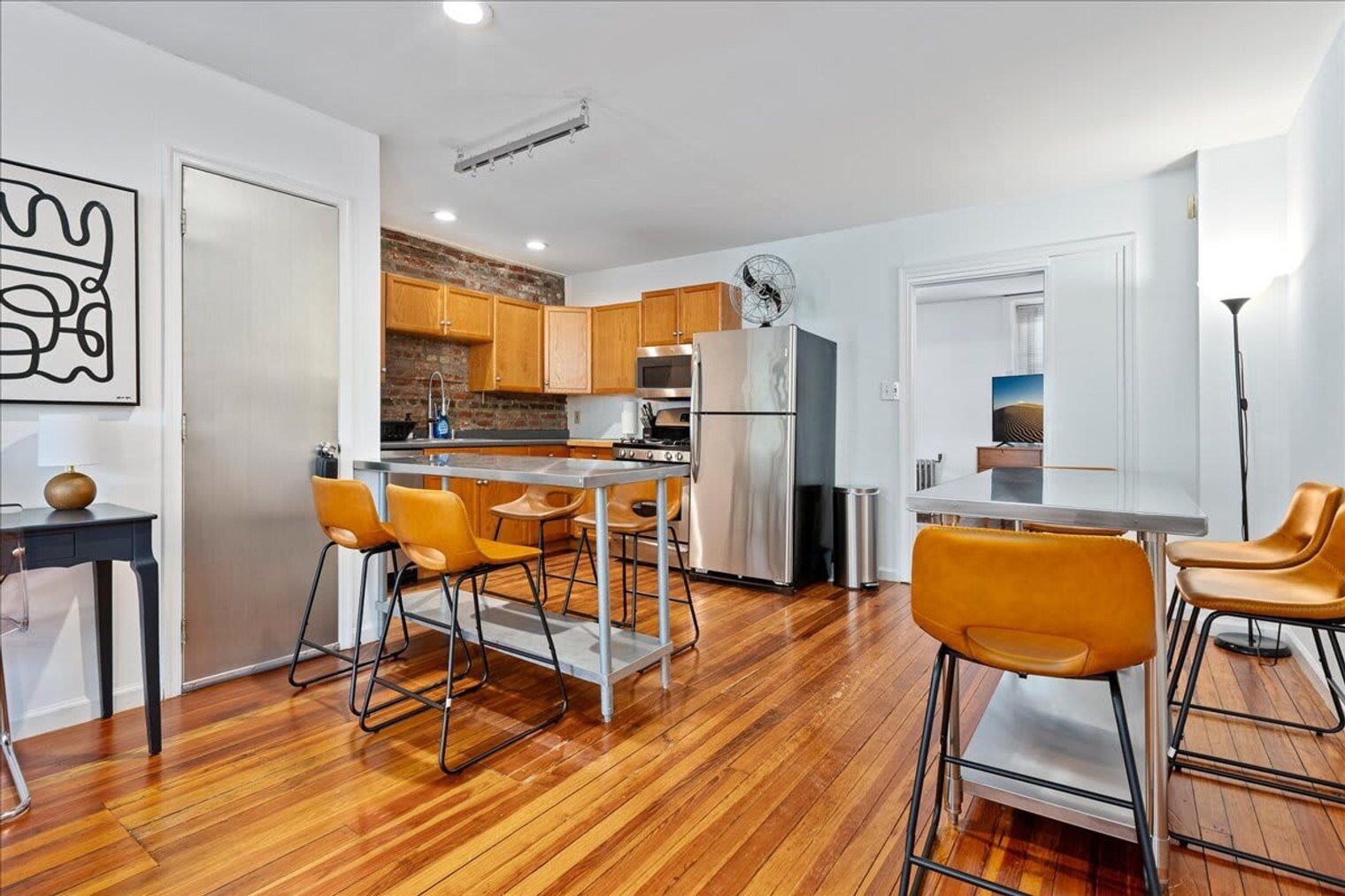 Building Photo - 234 S 20th St