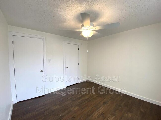 Building Photo - 701 Culbertson Dr
