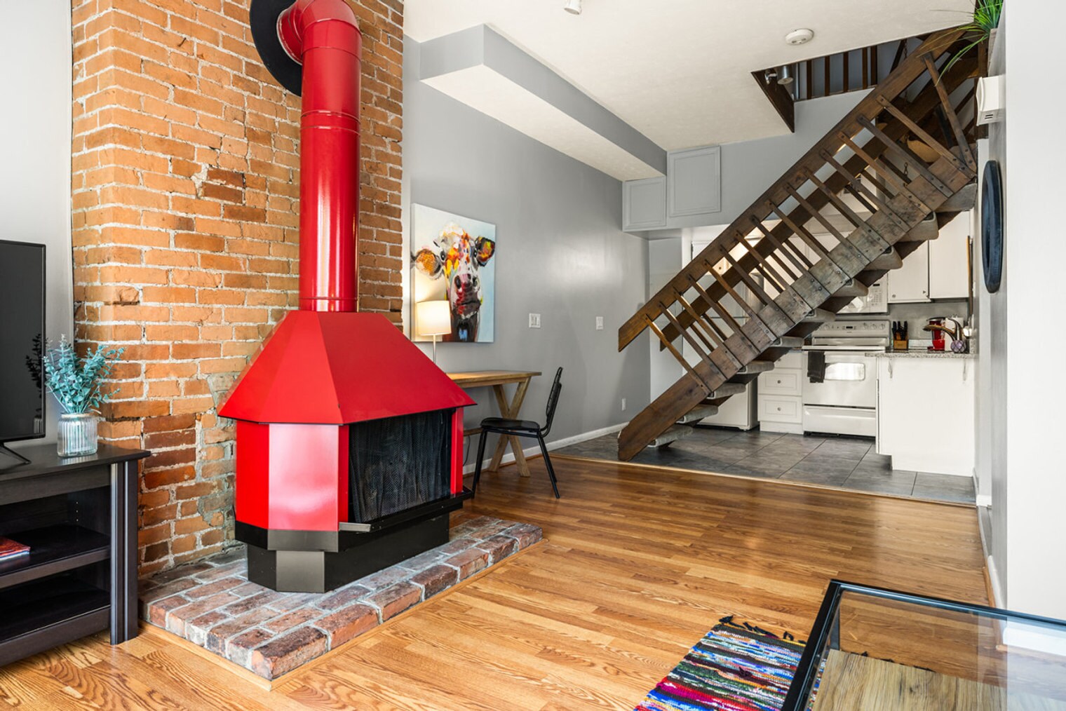 Building Photo - 962 Pavilion St