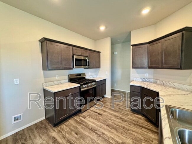 Building Photo - 15824 Appaloosa St