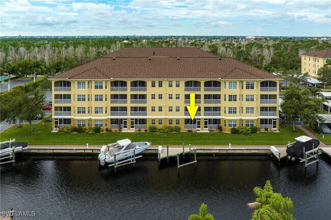 Building Photo - 1799 Four Mile Cove Pkwy