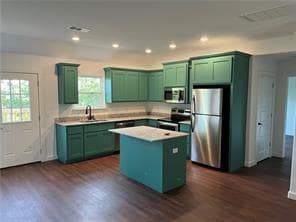 Building Photo - 28 Spalding Dr