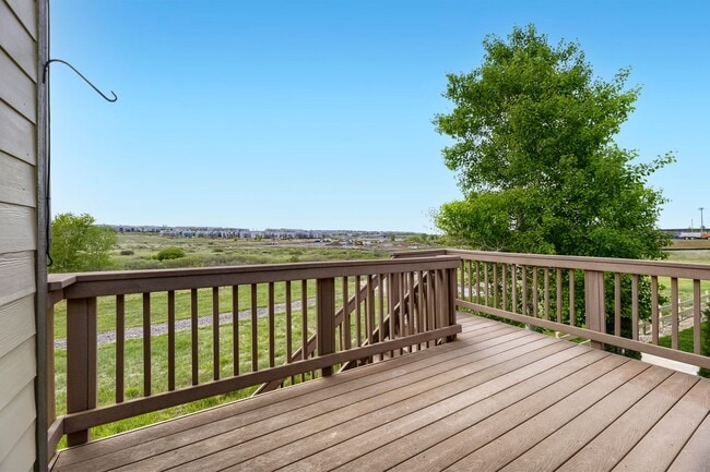 Building Photo - 15625 Carob Cir