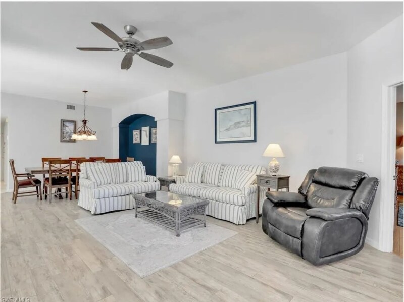 Building Photo - 25051 Ballycastle Ct