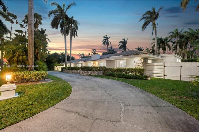 Building Photo - 1247 Jackson St