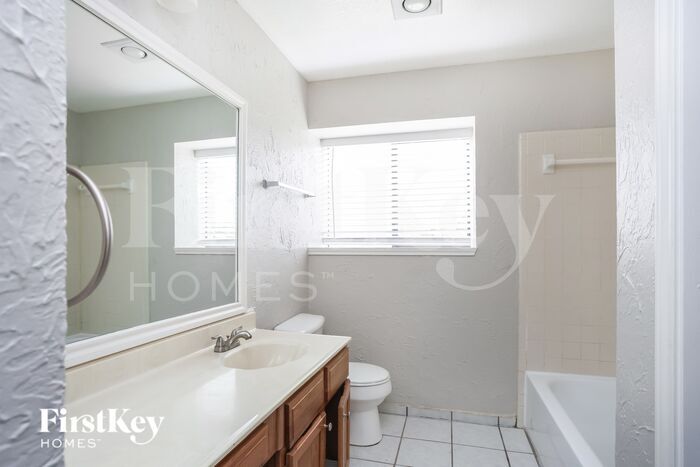 Building Photo - 1317 Edelweiss Dr