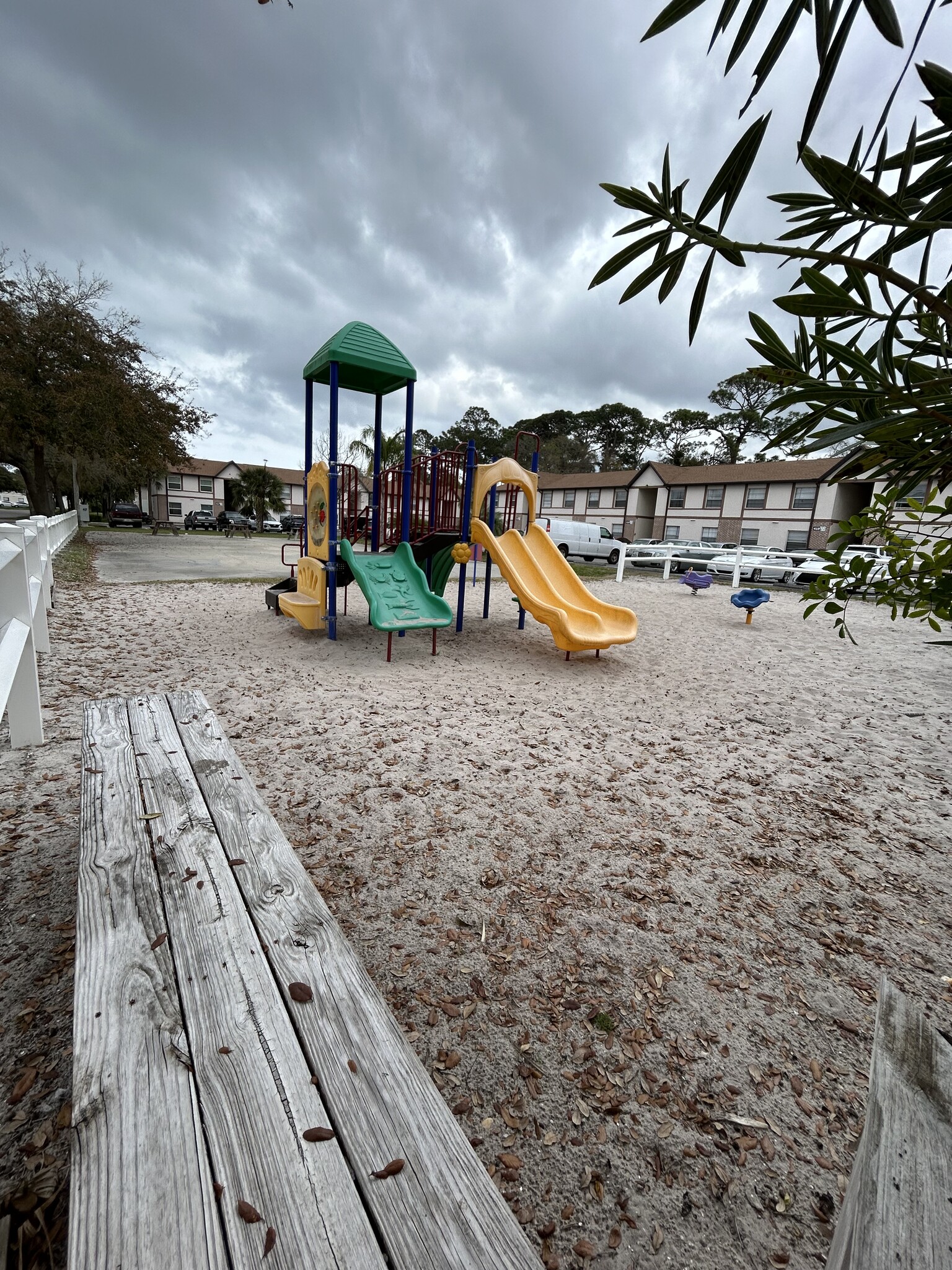 Building Photo - 412 Banana Cay Dr