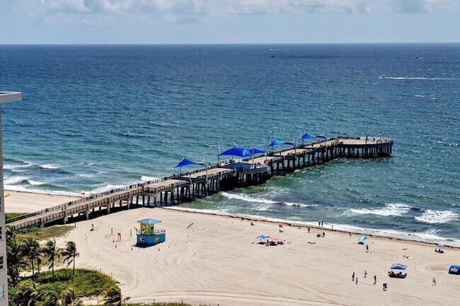 Building Photo - 111 N Pompano Beach Blvd
