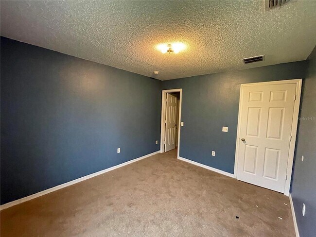 Building Photo - 526 Elbridge Pl