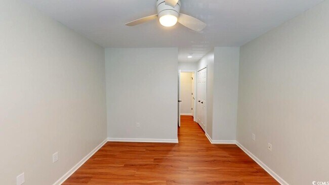 Building Photo - 1000 Pembroke Ct