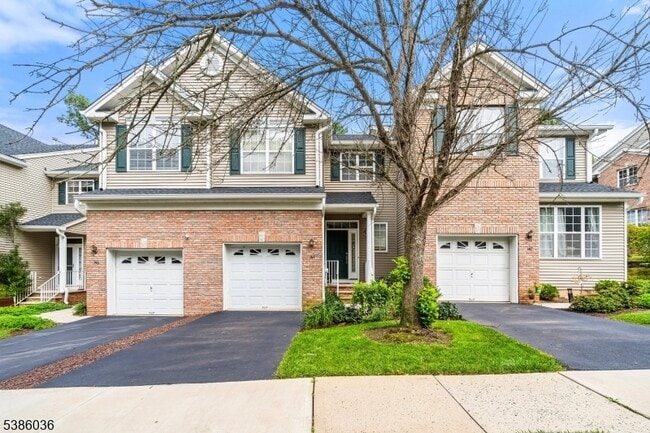 Primary Photo - 144 Jackson Ave