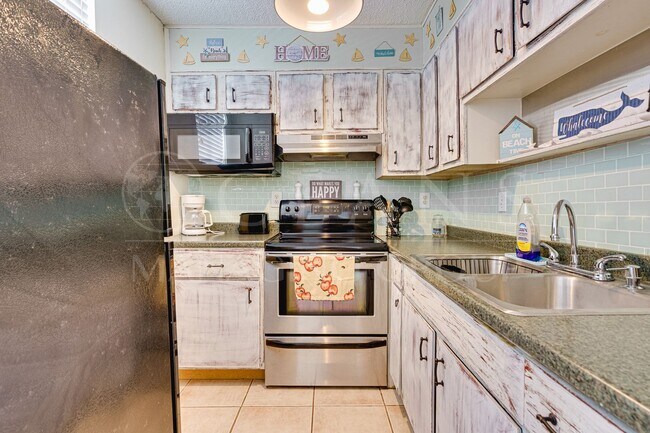 Building Photo - 2727 N Atlantic Ave