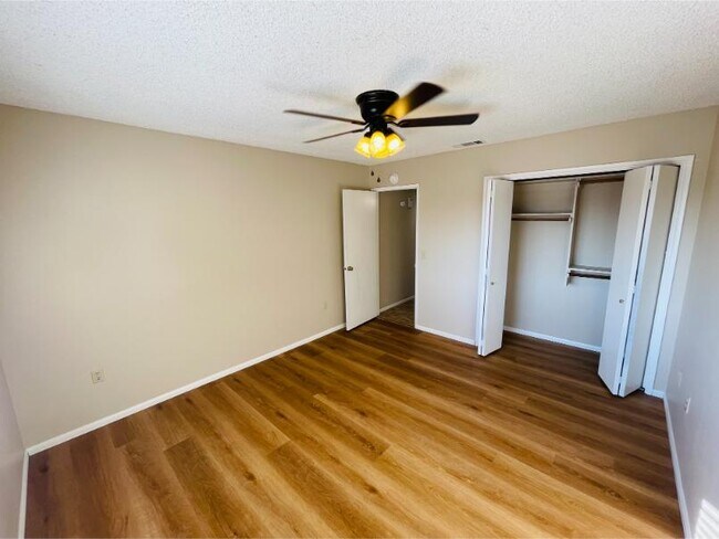 Building Photo - 678 Monterey Pl