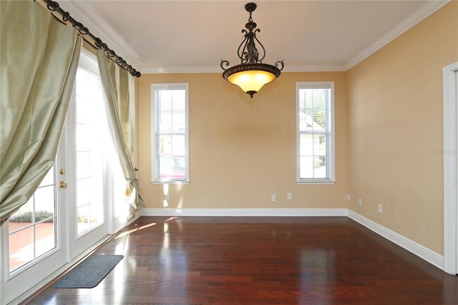 Building Photo - 1278 Miller Ave