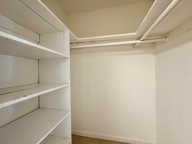 Building Photo - 206 Dorchester I