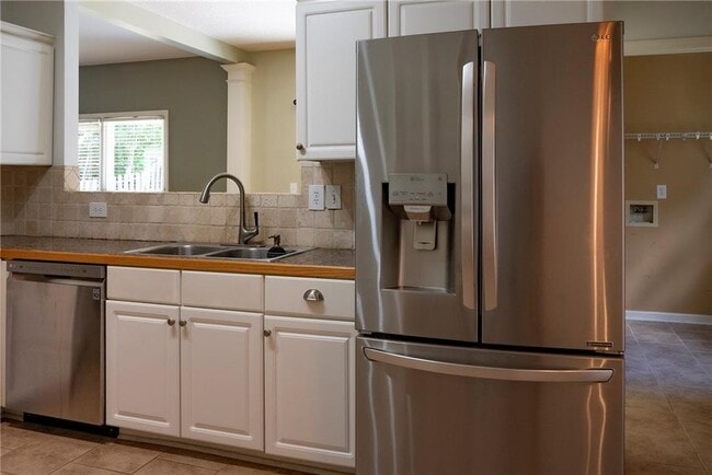 Building Photo - 9935 Barston Ct